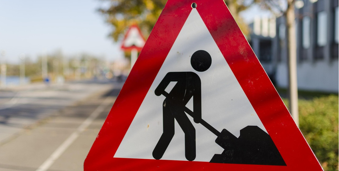 road-work-1148205_1280.jpg